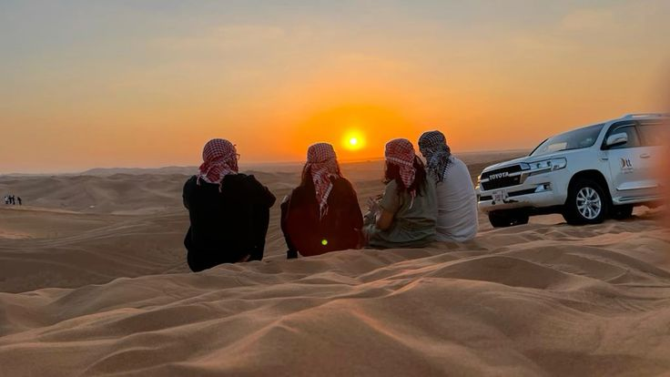 Sunset over Erg Chebbi dunes Merzouga — 7-day Grand South tour — photo 3