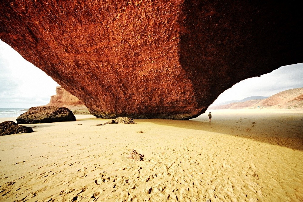 Legzira natural arches beach excursion from Agadir — photo 3