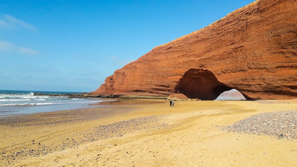 Legzira natural arches beach excursion from Agadir — photo 2