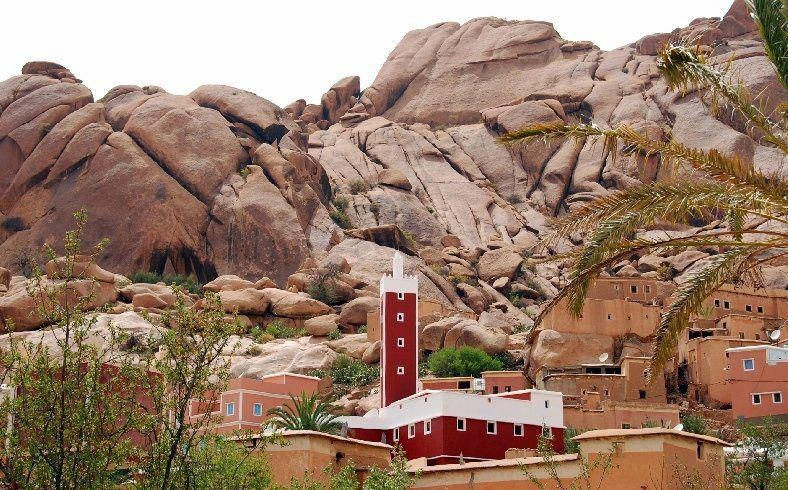 Tafraout pink granite Anti-Atlas excursion from Agadir